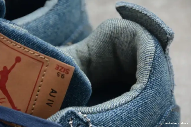 Rep Denim Air Jordan AO2571-401 Nike 4 Levi's x 0505
